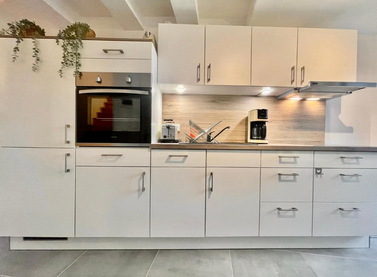 Homelikestay: Ferienwohnungen - Wernigerode - Wlan - Bestlage - Liebevolle Einrichtung Esterno foto
