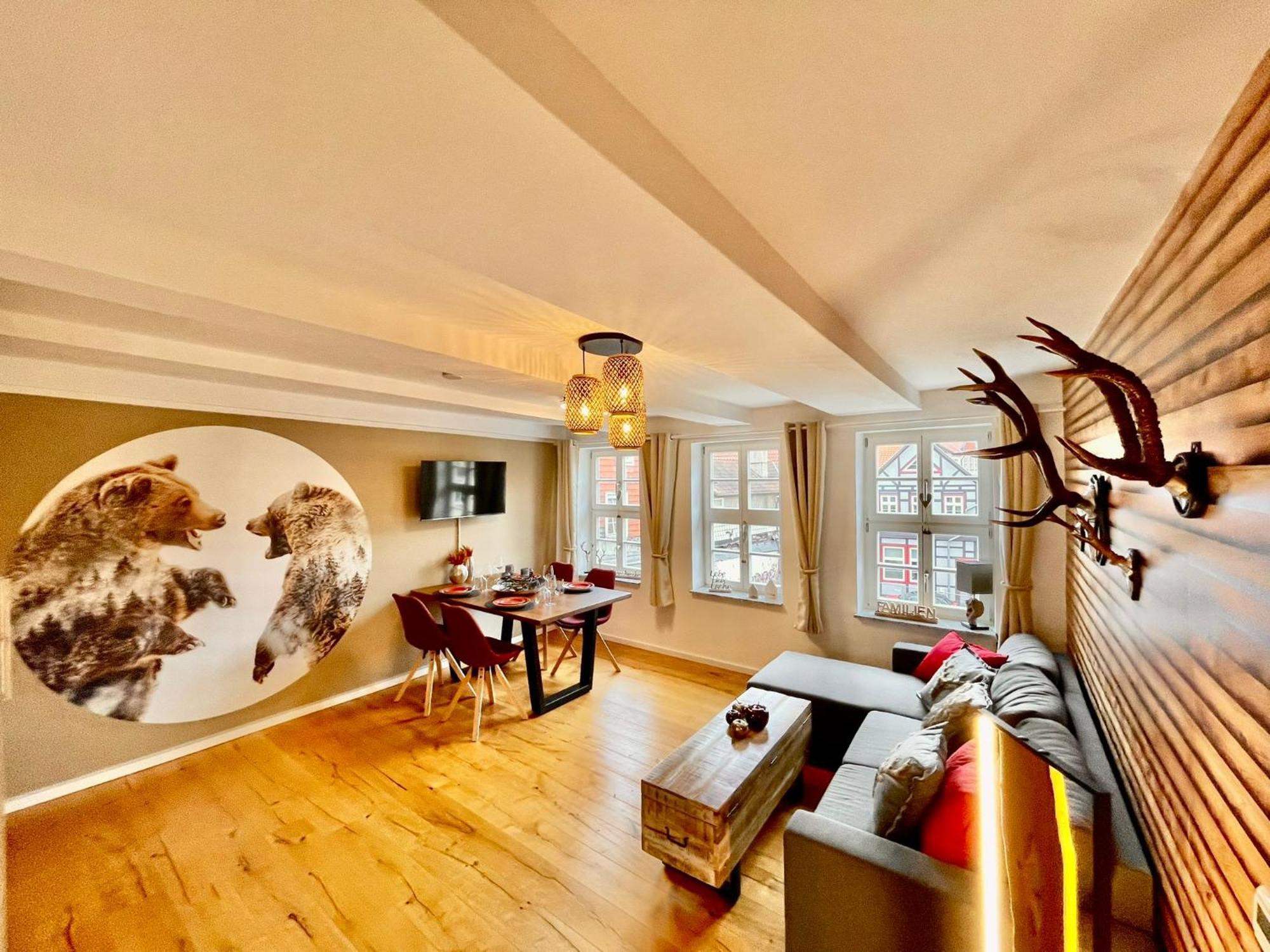 Homelikestay: Ferienwohnungen - Wernigerode - Wlan - Bestlage - Liebevolle Einrichtung Esterno foto