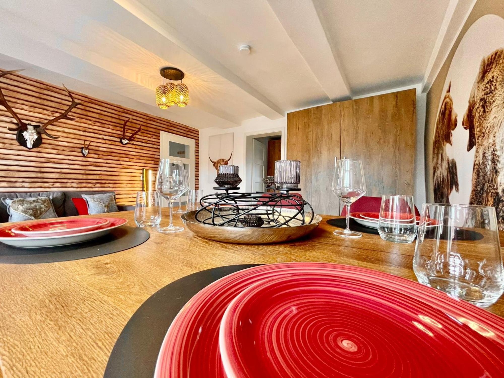 Homelikestay: Ferienwohnungen - Wernigerode - Wlan - Bestlage - Liebevolle Einrichtung Esterno foto
