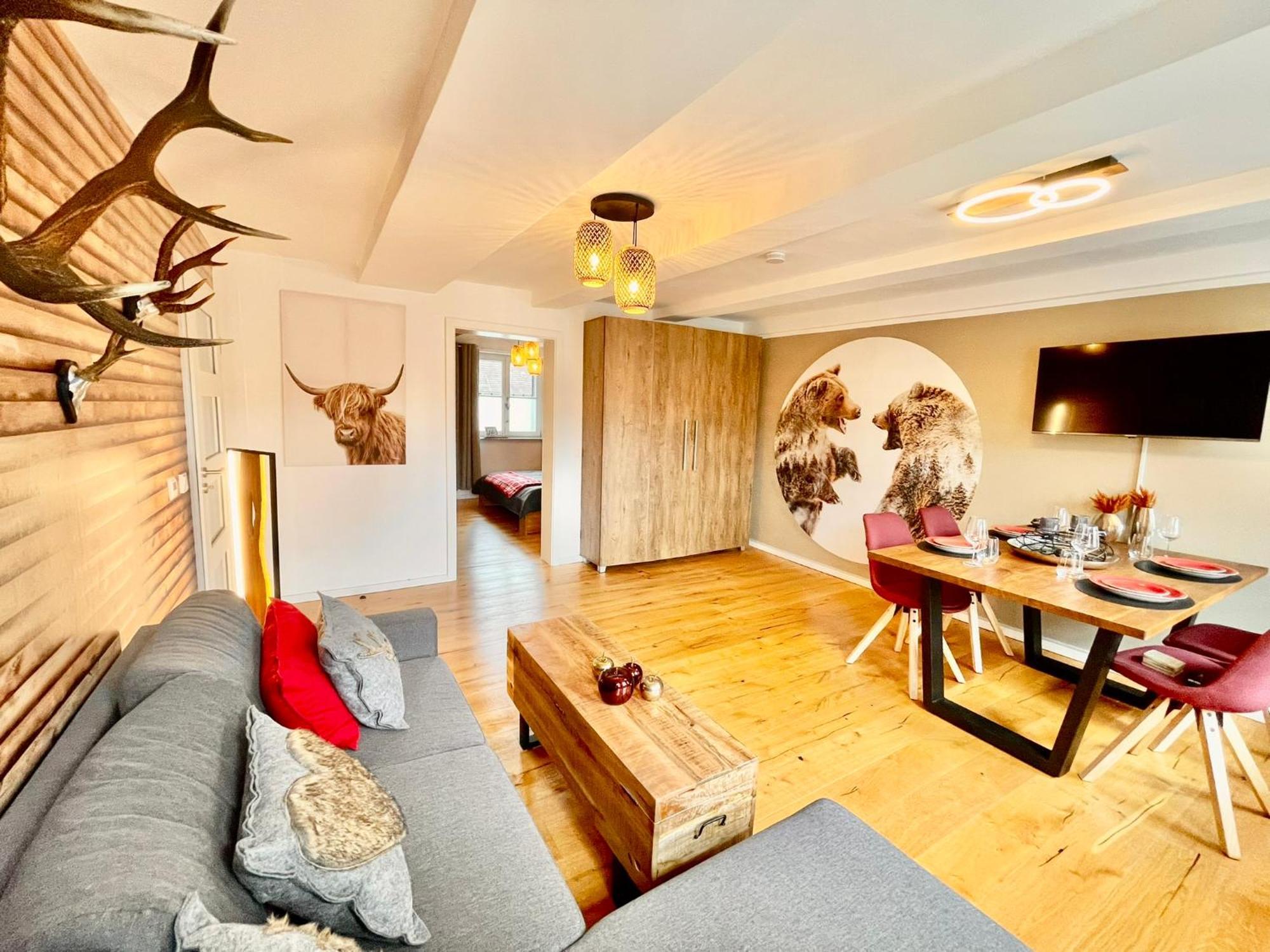 Homelikestay: Ferienwohnungen - Wernigerode - Wlan - Bestlage - Liebevolle Einrichtung Esterno foto