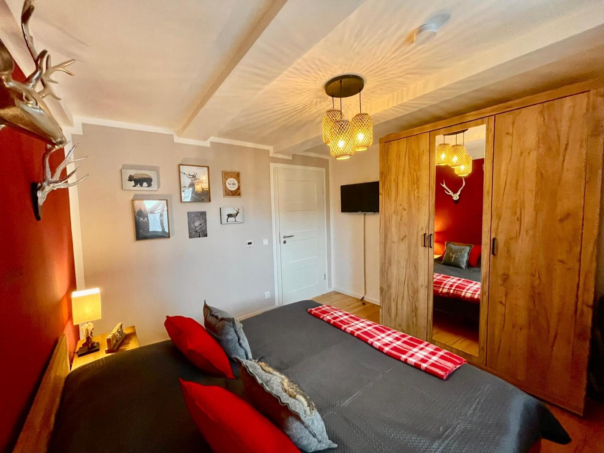 Homelikestay: Ferienwohnungen - Wernigerode - Wlan - Bestlage - Liebevolle Einrichtung Esterno foto