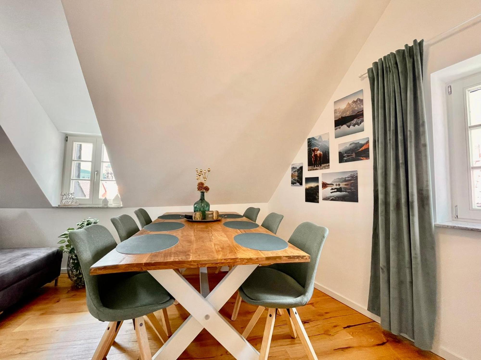 Homelikestay: Ferienwohnungen - Wernigerode - Wlan - Bestlage - Liebevolle Einrichtung Esterno foto