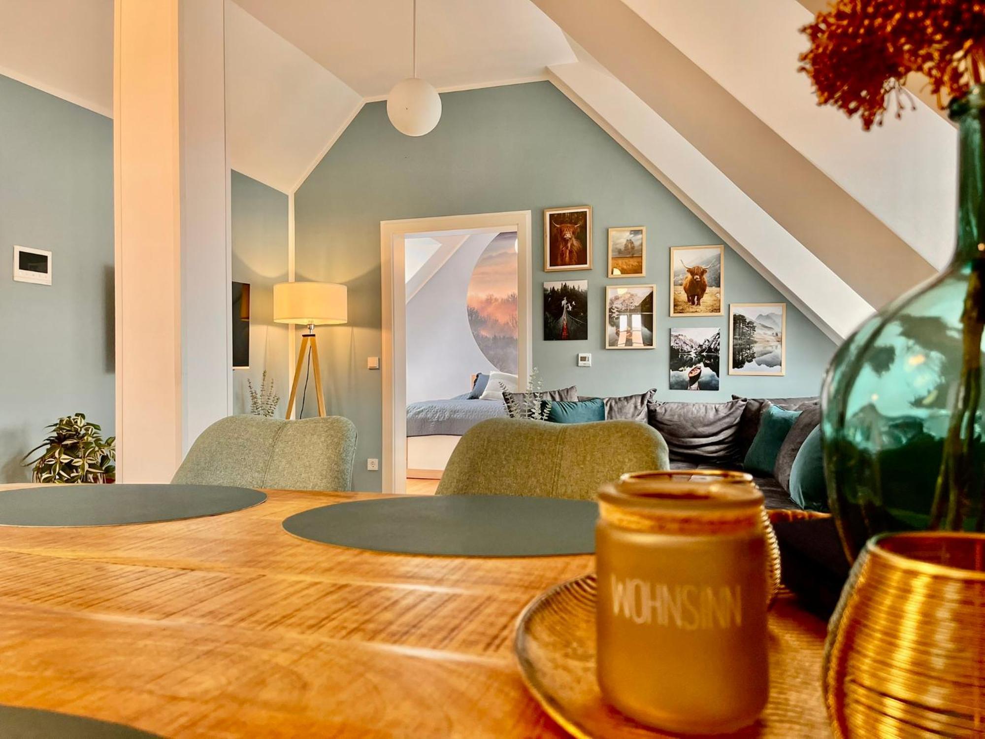 Homelikestay: Ferienwohnungen - Wernigerode - Wlan - Bestlage - Liebevolle Einrichtung Esterno foto